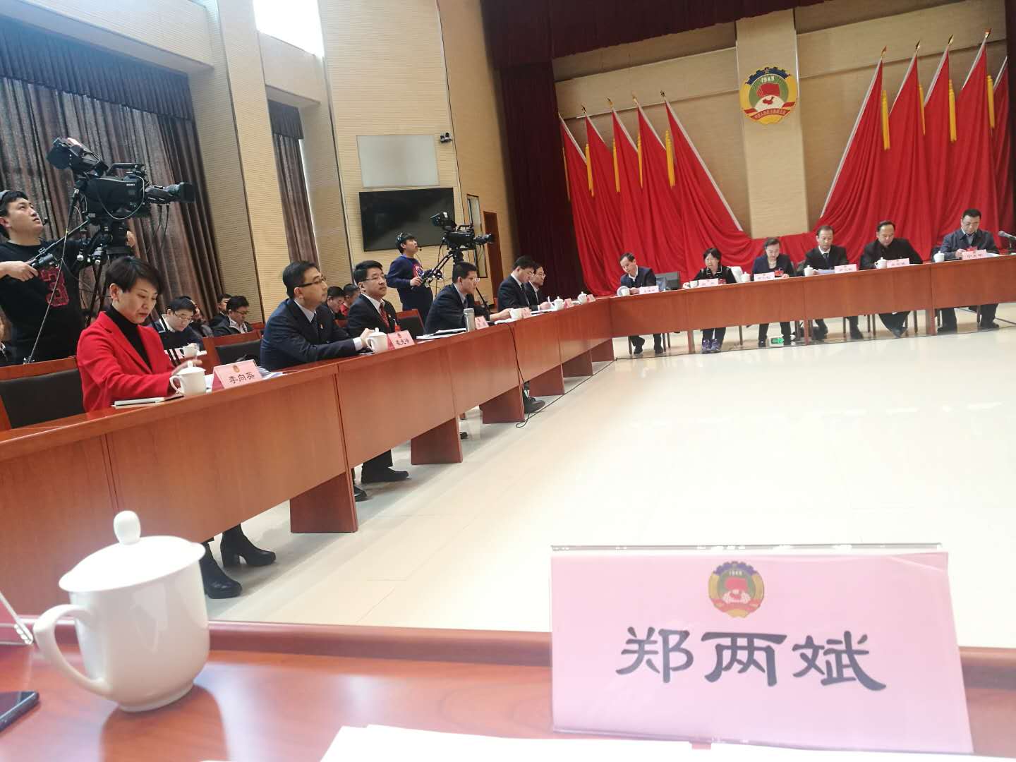 順義區(qū)政協(xié)常委、仟億達(dá)集團(tuán)董事長鄭兩斌受邀參加政協(xié)北京市順義區(qū)第五屆委員會次會議召開協(xié)商議政座談會
